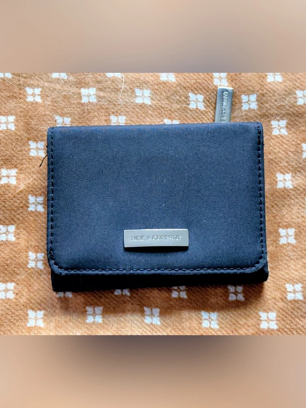 Nine & Company black Wallet coin pouch billfold clutch
